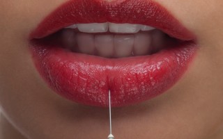 ysl水蜜桃86满十八变黑？真相大揭秘