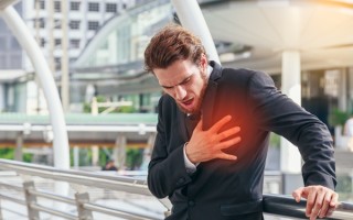 胸部变形怎么办，可以通过这3种方式来改善