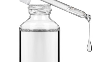白色脚上满满白精华液9岁能用吗？儿童护肤品安全使用指南